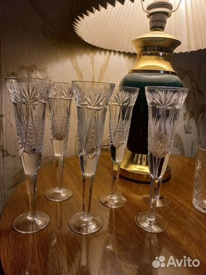 Люстра хрустальная, хрустальная посуда