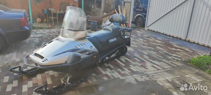 Продам снегоход ямаха викинг