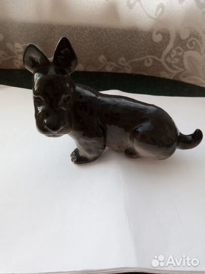 Фигурка Терьер