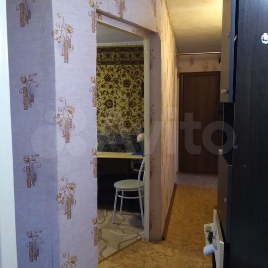 2-к. квартира, 43 м², 3/3 эт.