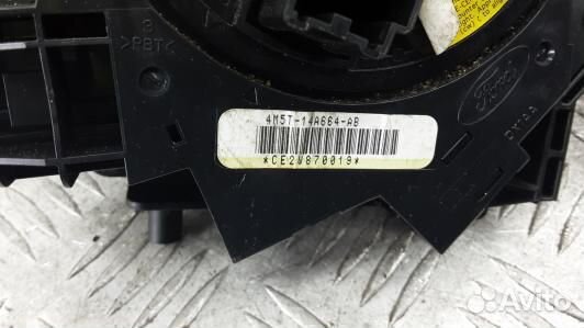 Переключатель поворотов и дворников (стрекоза) ford focus 2 (93K30Q801)