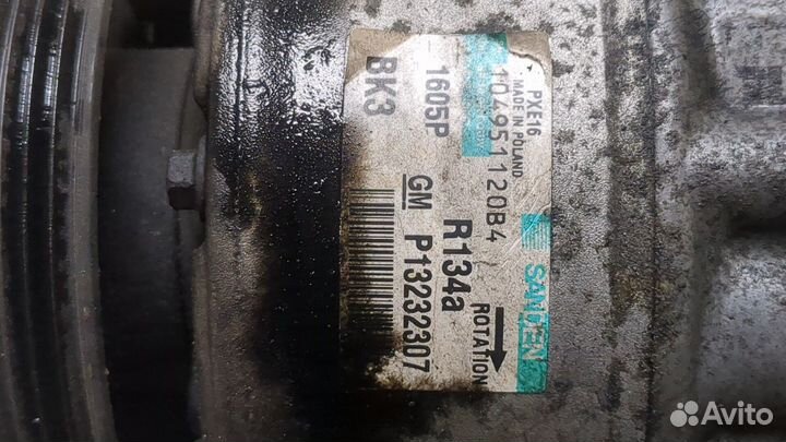 Компрессор кондиционера Opel Insignia, 2011