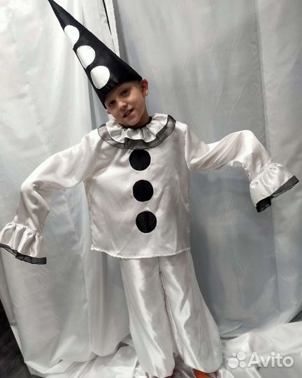 Прокат карнавальных костюмов