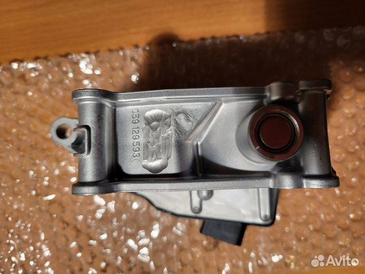 Дроссельная заслонка VAG 059129593AR Q7 3.0TDI