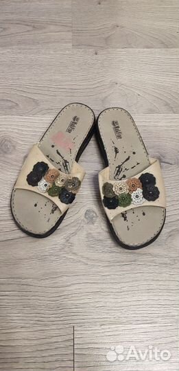 Шлепки женские 40 размер