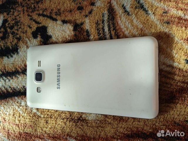 Телефон Samsung galaxy