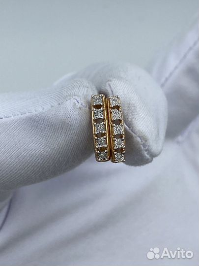 Золотые Серьги 585 пробы с бриллиантами. Рассрочка