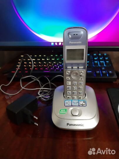 Домашний телефон panasonic KX-TG2511RU