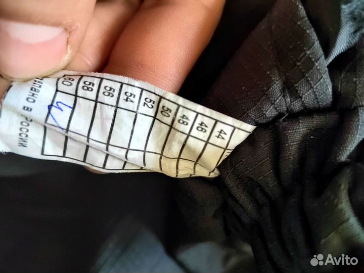 Черная форма охранника