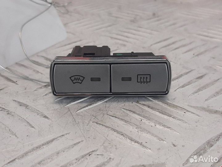 Кнопка обогрева заднего стекла Ford Mondeo 1458815