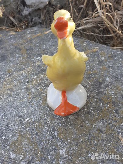 Статуэтка фарфор 