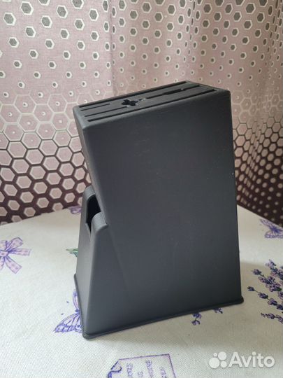 Подставка для ножей