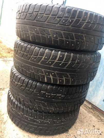 Kumho I'Zen KW22 205/55 R16