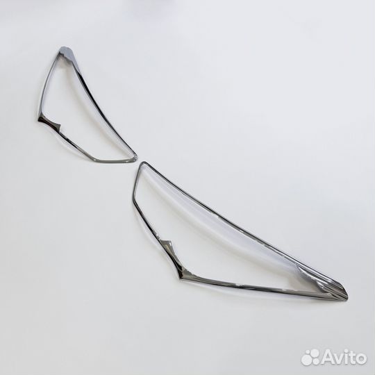 Накладки на передние фары Hyundai Santa Fe 3