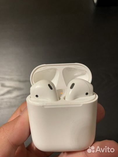 AirPods 1
