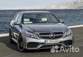 Правая передняя пневмостойка Мерседес Бенц W212 E