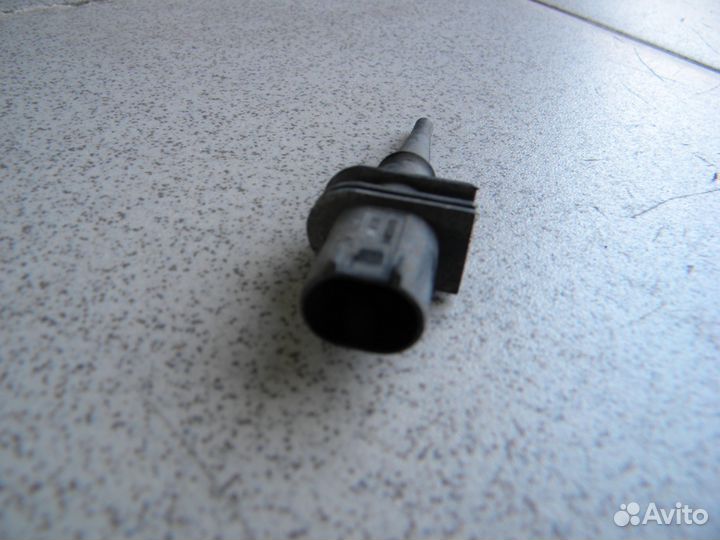 Датчик температуры Land Rover Range Rover 2008 год