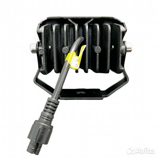 Двухрежимнаясветодиодная фара U103000k 6000kком