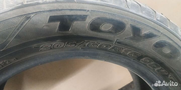 Toyo Proxes CF2 205/60 R16