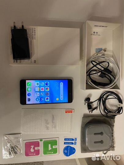 Xiaomi Mi 5S, 3/64 ГБ