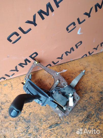 Селектор АКПП Toyota Hilux Surf KZN185 1KZ-TE 1997