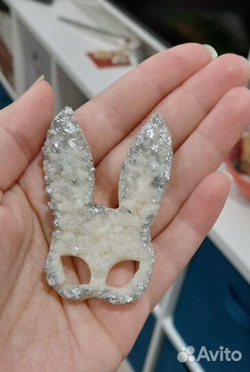 Брошь Маска Заяца, кролик, брошь, значок