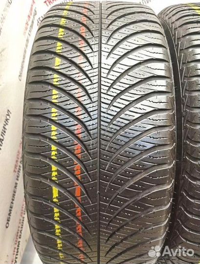 Goodyear Vector 4Seasons 215/55 R17 90M