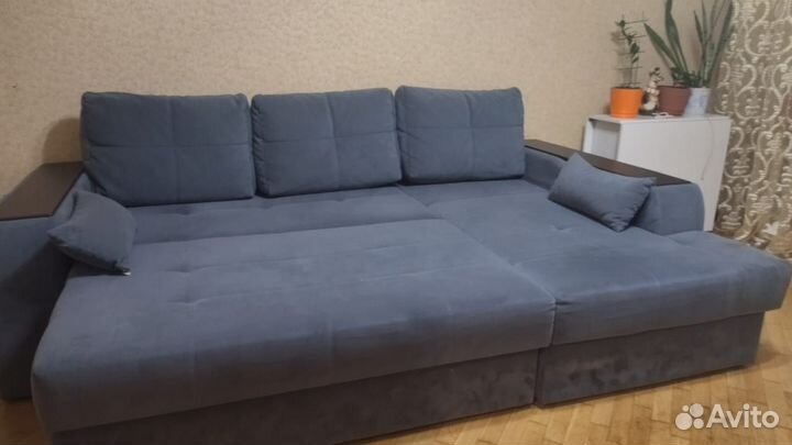 Диван угловой