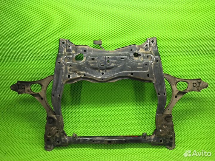 Балка передняя подрамник Honda Civic 4D 2006-2012