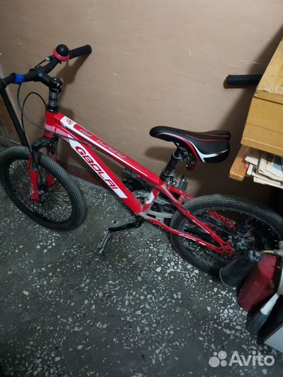 Продам велик подростковый, самокат