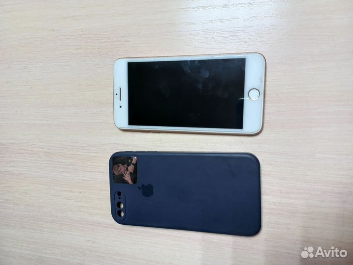 iPhone 8 Plus, 64 ГБ