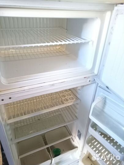 Холодильник стинол бу