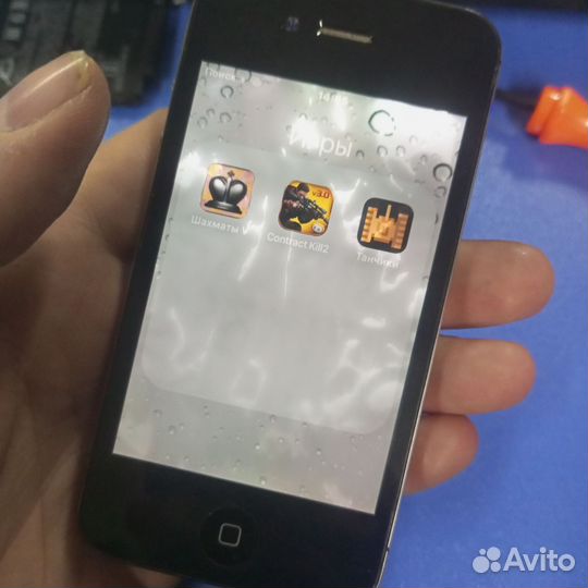 iPhone 4S, 8 ГБ