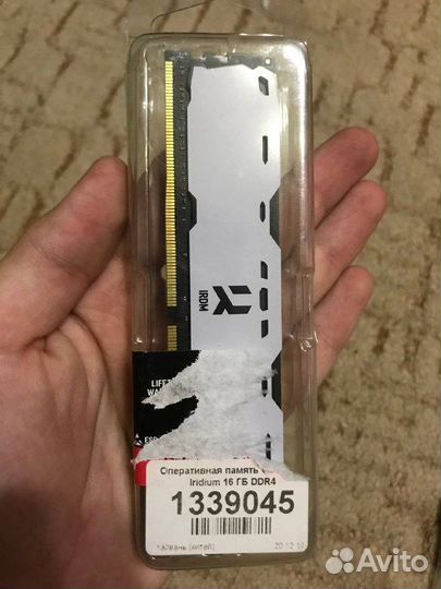 Goodram iridium 2x8GB 2400 мгц