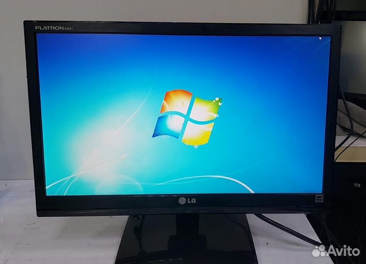 20 LG Flatron E2041S-BN 1600*900 VGA.Опт и Розница
