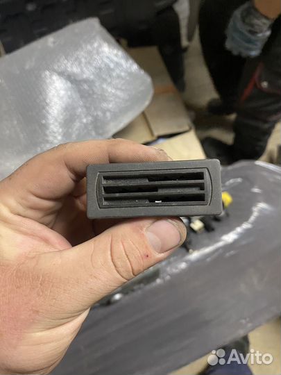 Держатель монет Ford Fusion