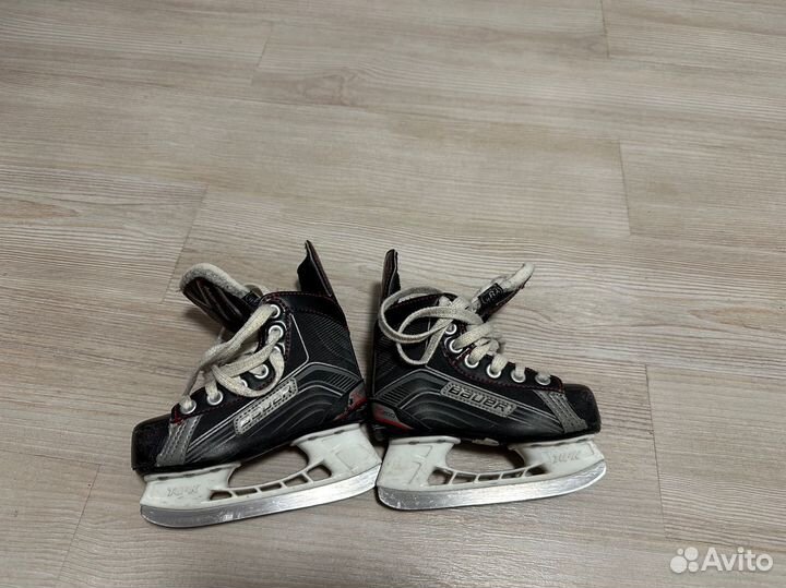 Коньки хоккейные детские размер 9 r