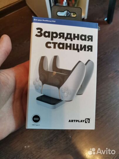 Зарядная станция для геймпадов ps5