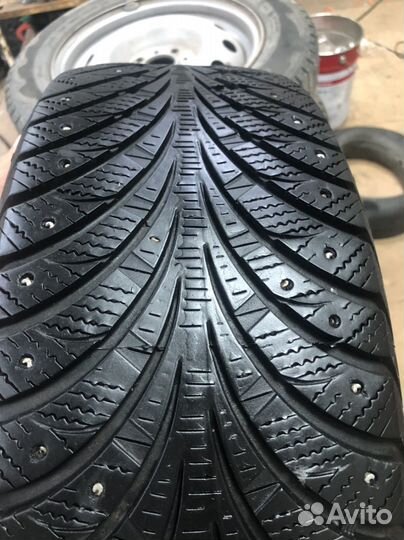 Sava Eskimo Stud 205/55 R16 94K