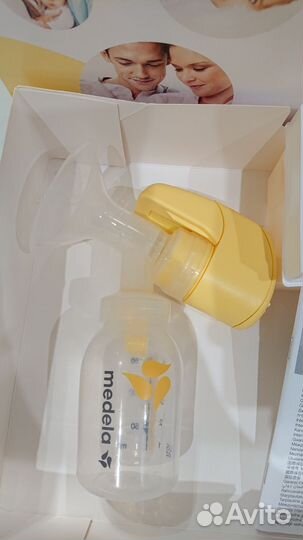Молокоотсос medela электрический и бутылка Calma