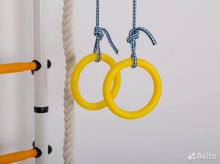 Спортивная шведская стенка