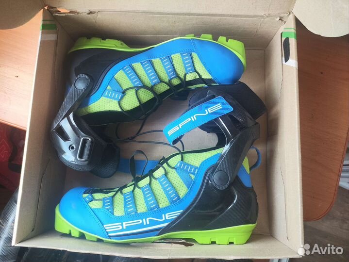 Ботинки для лыжероллеров