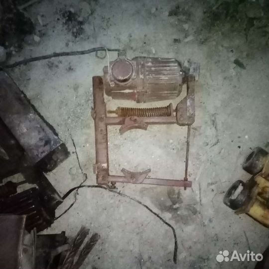 Электрон двигатель шотчный на 380