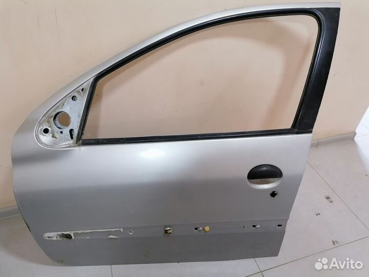 Дверь передняя левая Peugeot 206 1998-2012