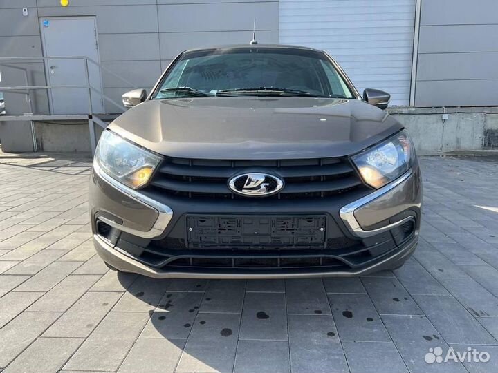LADA Granta 1.6 МТ, 2020, 48 000 км