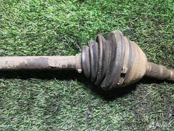 Полуось передняя правая Opel Astra H