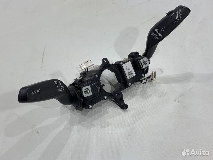 Подрулевые переключатели Audi Q3 8U