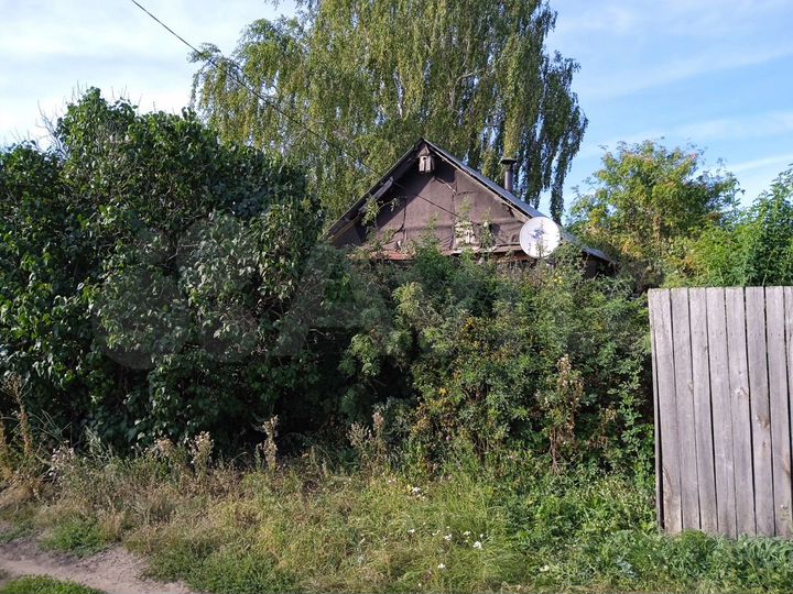 Дом 25 м² на участке 15 сот.