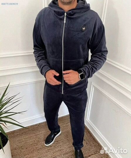 Спортивный костюм