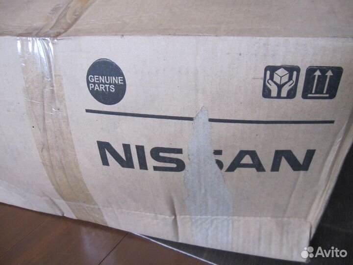 Фара левая Nissan Almera N16E оригинал новая